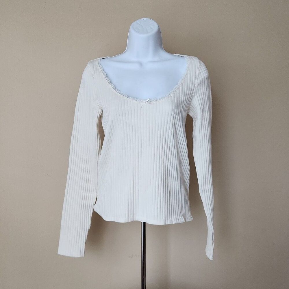 Wild Fable Seamless Feminine Long Sleeve Cream Ribbed Shirt, Large NWT